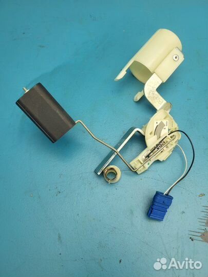 Датчик уровня топлива Bmw F800R K73 2011