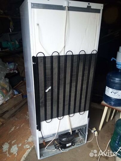 Холодильник бу indesit