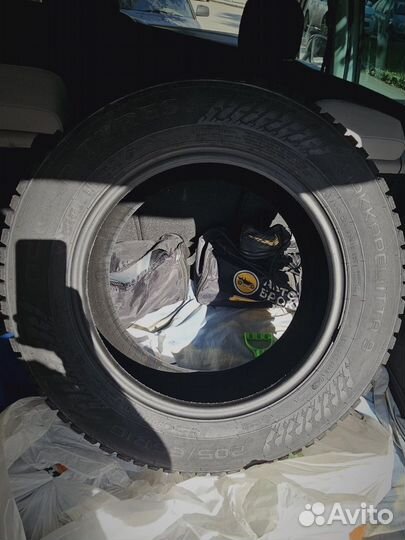 Nokian Tyres Hakkapeliitta 9 205/65 R16 95T