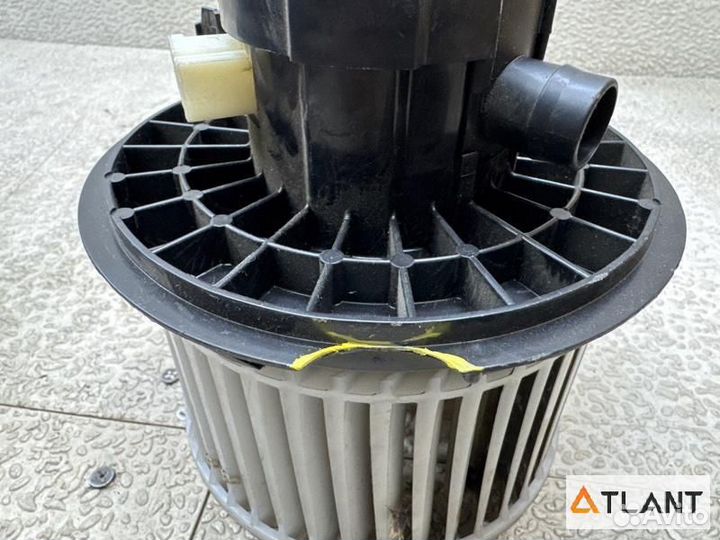 Мотор печки nissan march