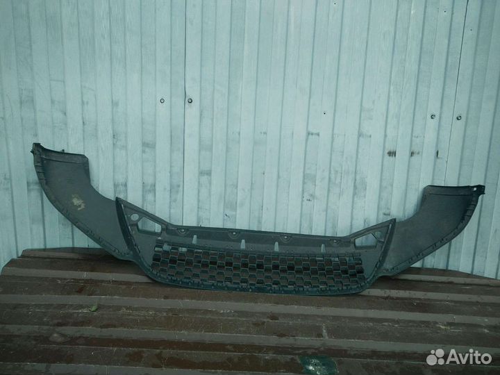 Юбка переднего бампера VW Tiguan 2011 5N0807903K