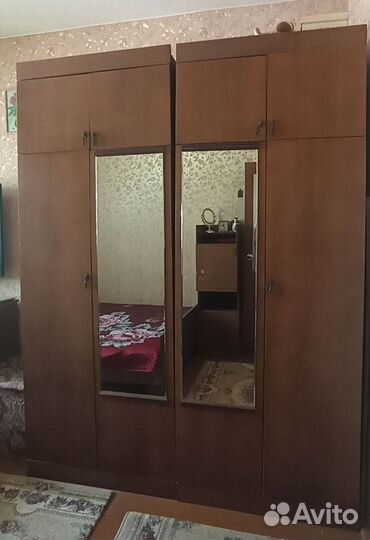 Продам спальный гарнитур