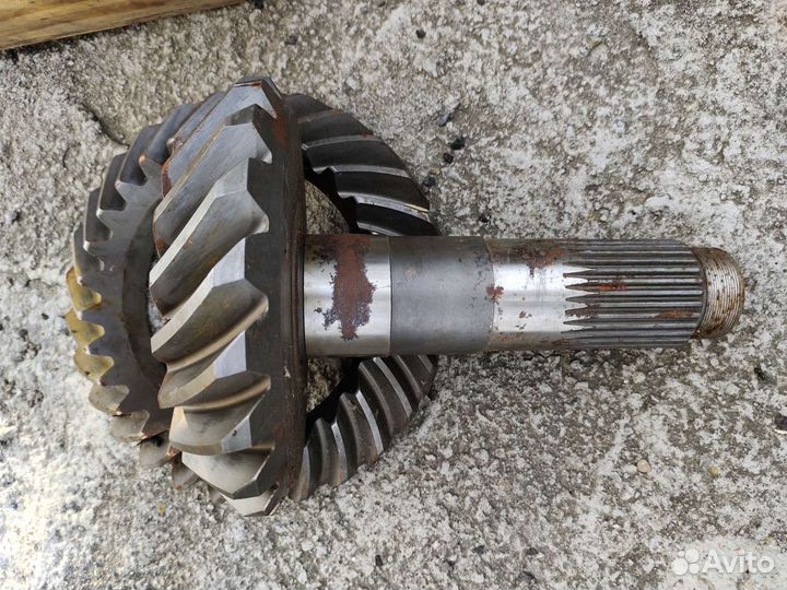 Запчасти на грузовые авто Мерседес