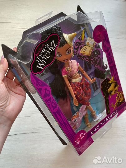 Кукла Bratzillaz Illiana Honesty