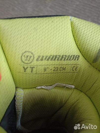 Продам хоккейные краги Warrior