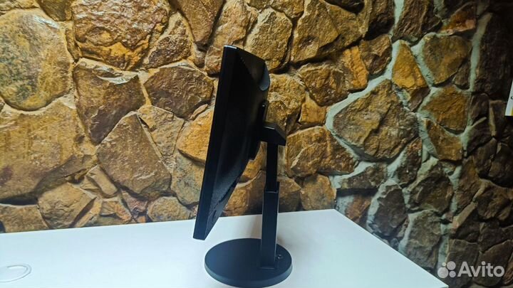 Монитор ViewSonic 22
