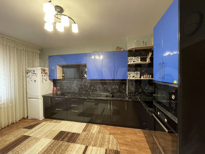 2-к. квартира, 86,4 м², 1/9 эт.