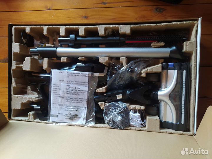 Вертикальный пылесос tefal