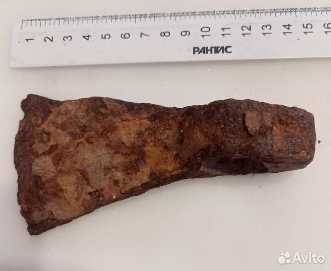 Топор старинный