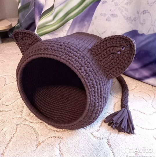 Лежанка для собак и кошек