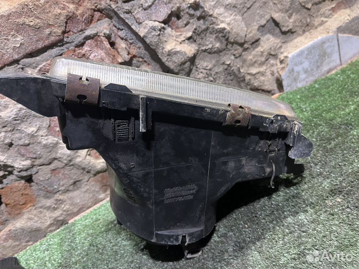 Фара передная левая audi 80 B4 Depo