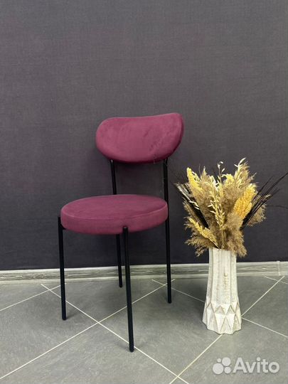 Стул обеденный