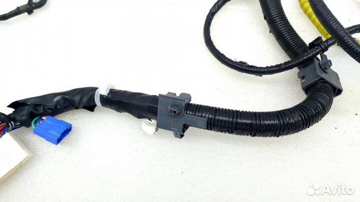 Проводка салона левая Toyota Land Cruiser Prado