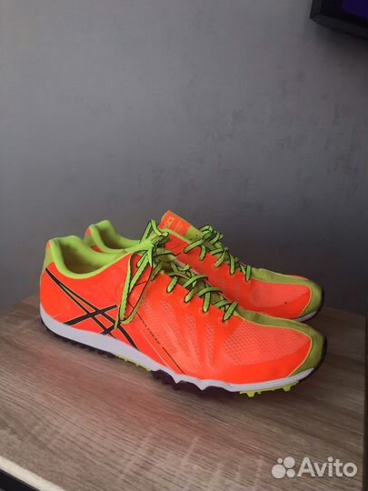 Шиповки для бега asics