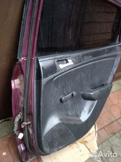 Hyundai Solaris дверь оригинал. хэтчбек