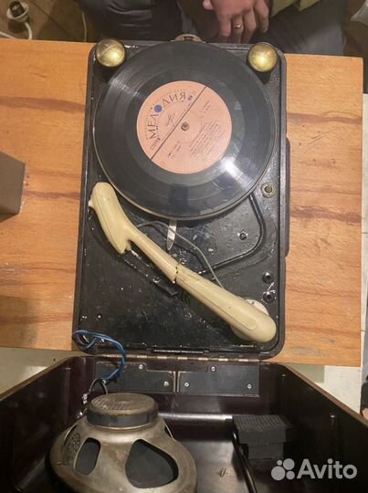 Продам виниловый проигрыватель ммз