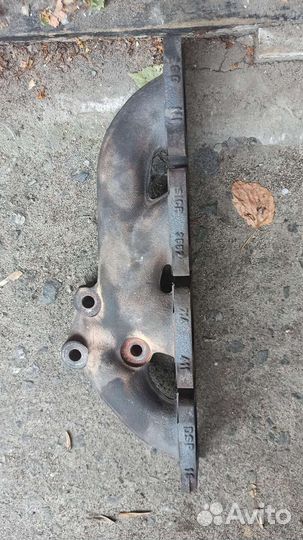 Выпускной коллектор Volkswagen Passat 1.8, Audi