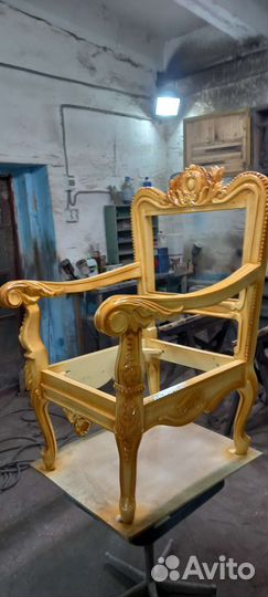 Реставрация антикварной мебели.фасадов из дерева