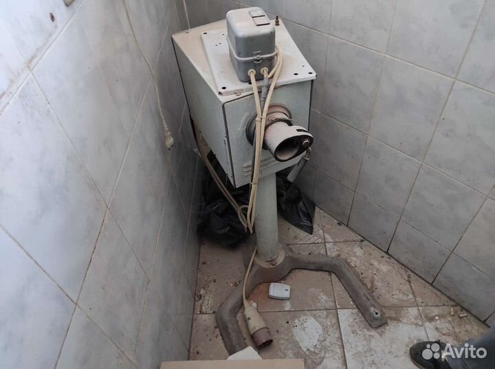 Универсальная кухонная машина укм-8