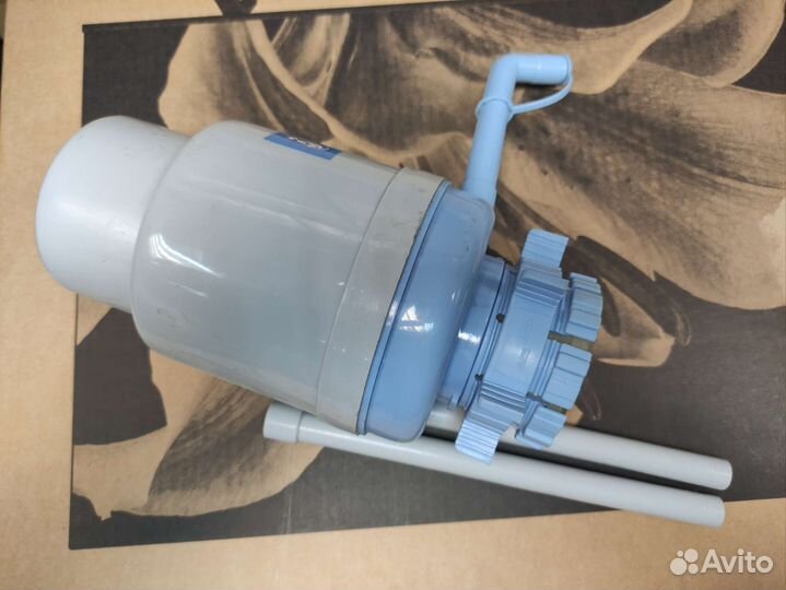 Помпа для набора воды