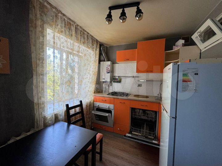 3-к. квартира, 46 м², 5/5 эт.