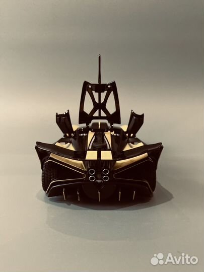 Модель Bugatti Bolide 1:24