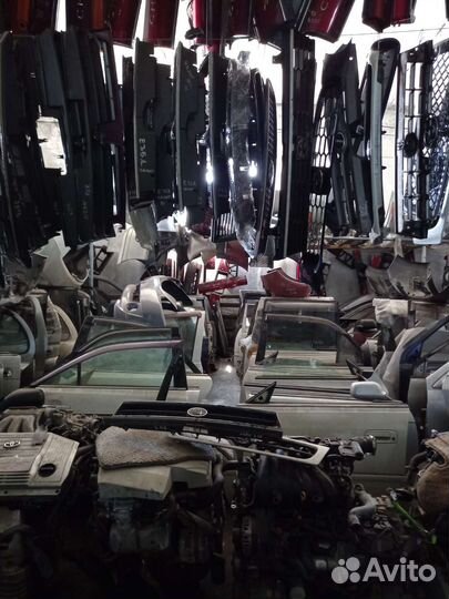 Двери задние