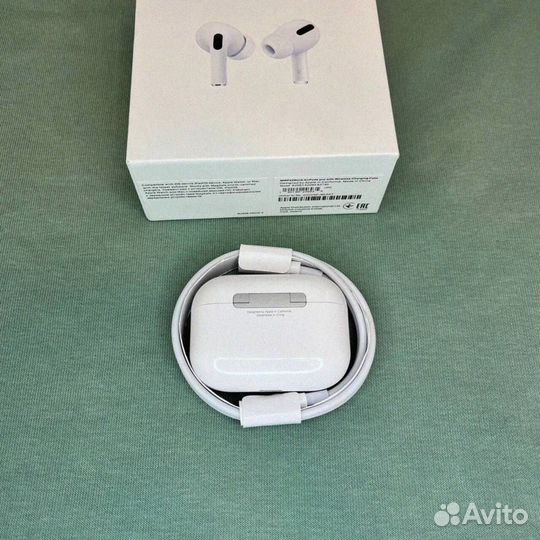 AirPods Pro 2: Музыка, которая двигает