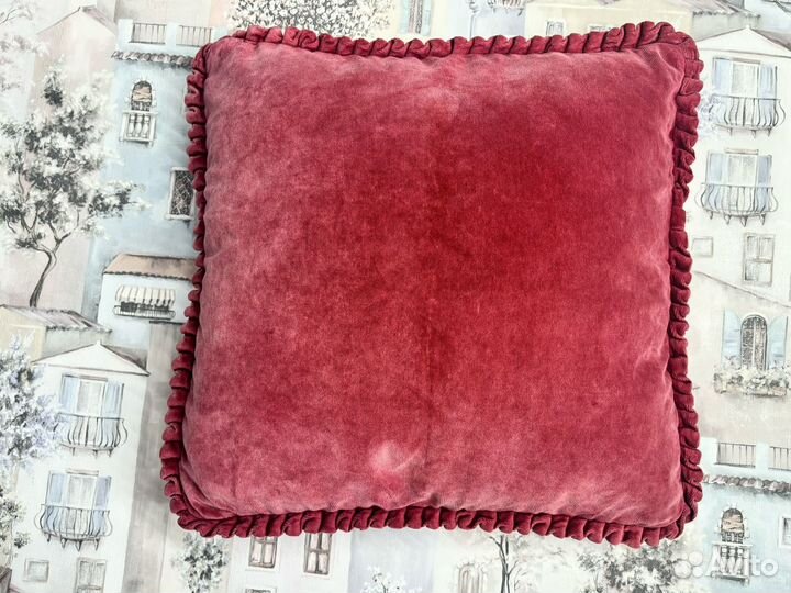 Наволочка декоративная бархатная малиновая 40*40