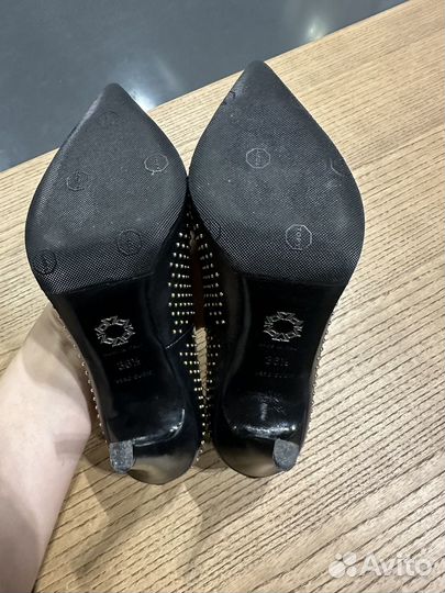 Туфли женские Carlo Pazolini