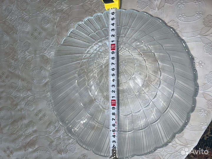 Стеклянная фруктовница