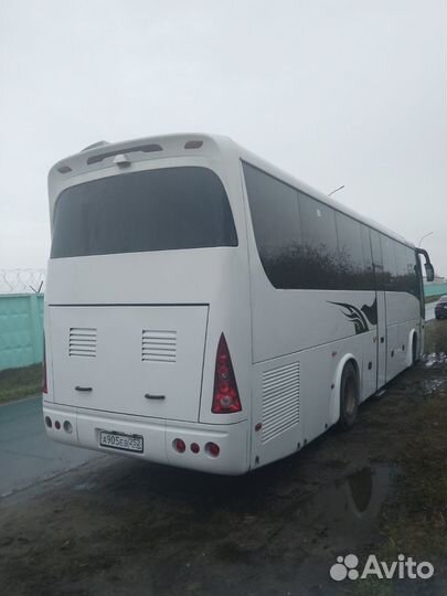 Туристический автобус King Long XMQ6127C, 2012