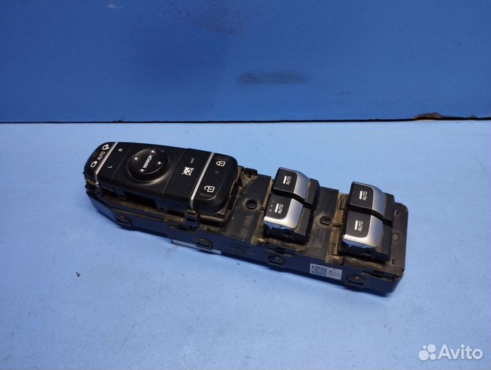 Блок управления стеклоподъемниками Kia Optima 4
