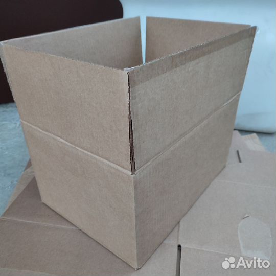 Коробка картонная самосборная