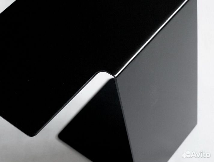 Столик для ноутбука