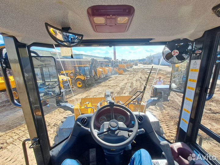 Фронтальный погрузчик Lonking CDM853, 2023