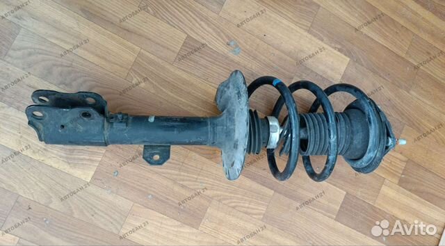 Амортизатор левый mitsubishi outlander 3