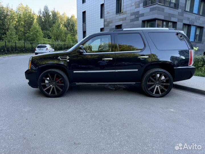 Cadillac Escalade 6.2 AT, 2010, 130 000 км