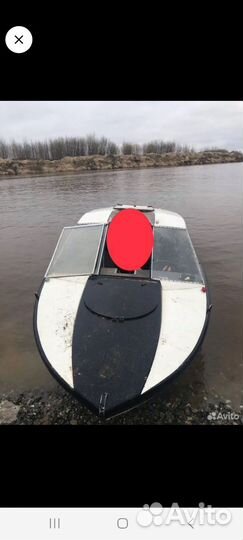 Моторная лодка Радуга 51