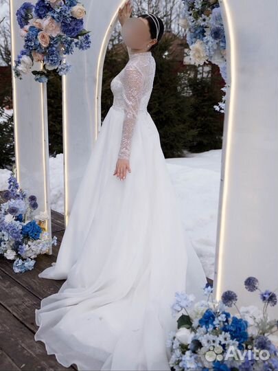 Свадебное платье со шлейфом 42 44 46