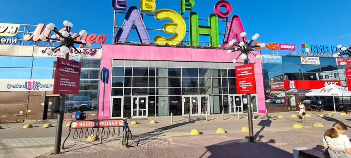 Торговая площадь, 67 м²