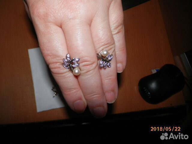 Серебряные серьги-гвоздики