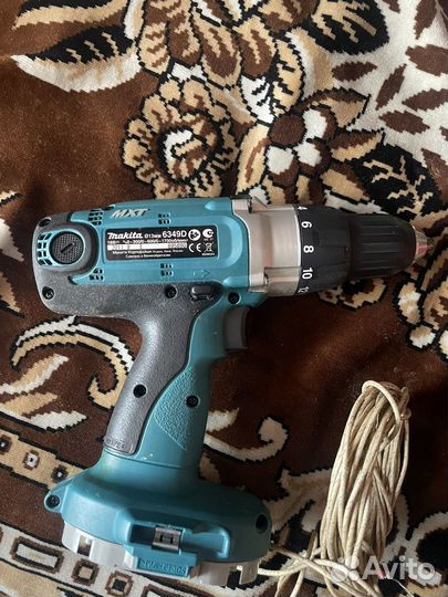 Шуруповерт makita 18v