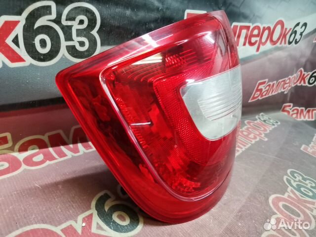 Фонарь задний Skoda Rapid