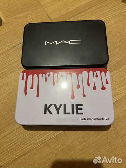 Кисти для макияжа