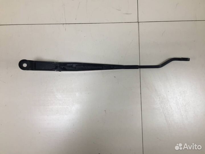 Поводок стеклоочистителя передний левый Daewoo Gen