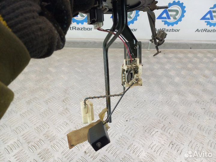 Датчик уровня топлива Toyota Estima Lucida 1 2.2