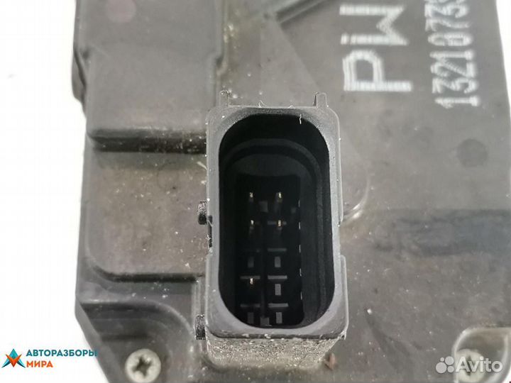 Замок двери задней правой Opel Zafira (A) рест