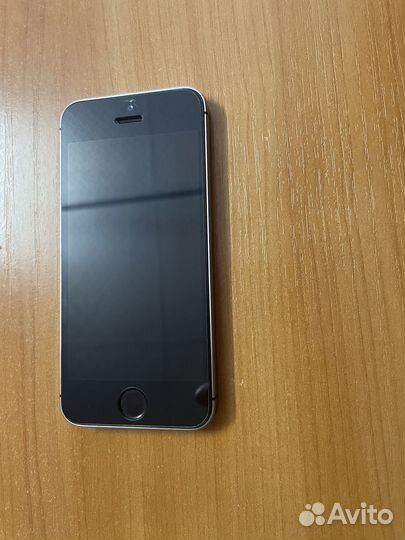 iPhone SE на запчасти