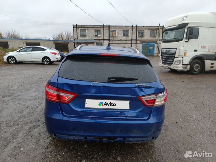 LADA Vesta 1.6 МТ, 2021, битый, 60 900 км